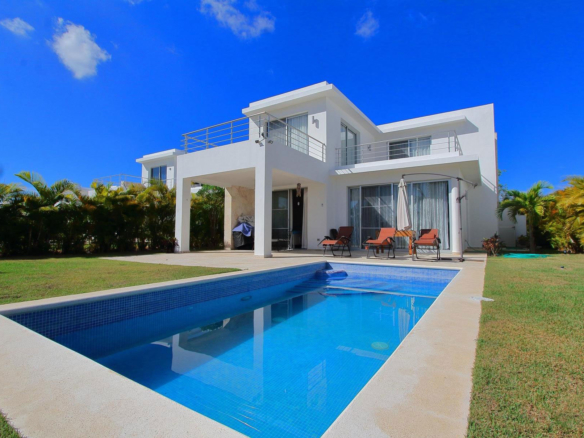 Vvilla Playa Nueva Romana Piscina