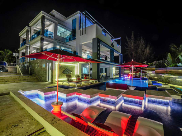 Luxury Villa Piscina 05