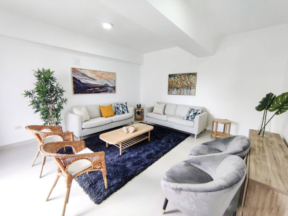 Apartamento Serralles Sala 01