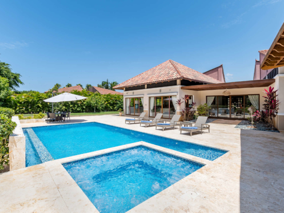 Las Canas 20 Piscina 01